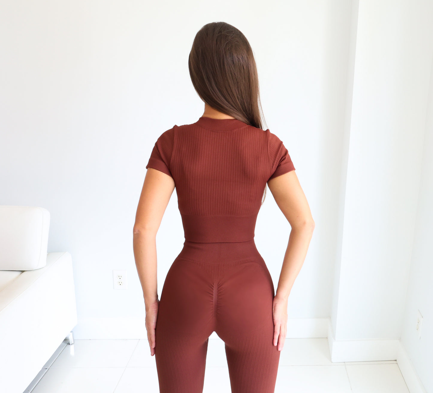 Seamless Ribbed Scrunch Leggings - Brown