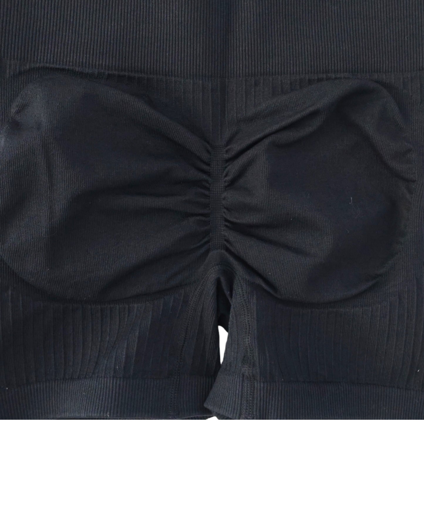 Seamless Ribbed Scrunch Shorts - Black